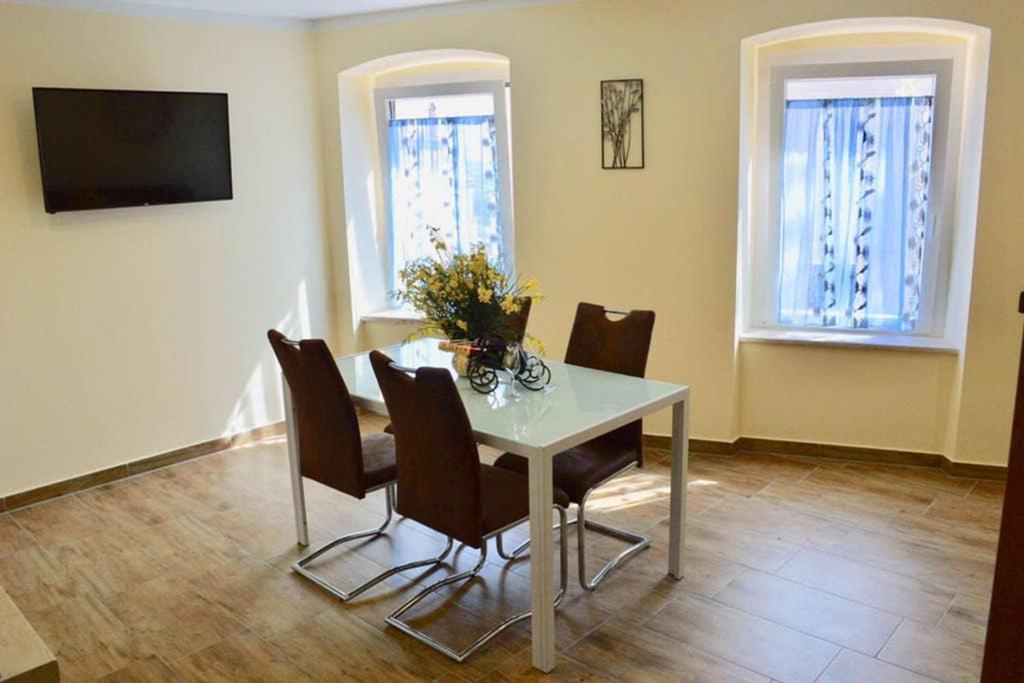 Old Town Apartment Popovic ヴルサル エクステリア 写真