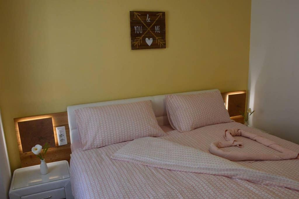 Old Town Apartment Popovic ヴルサル エクステリア 写真