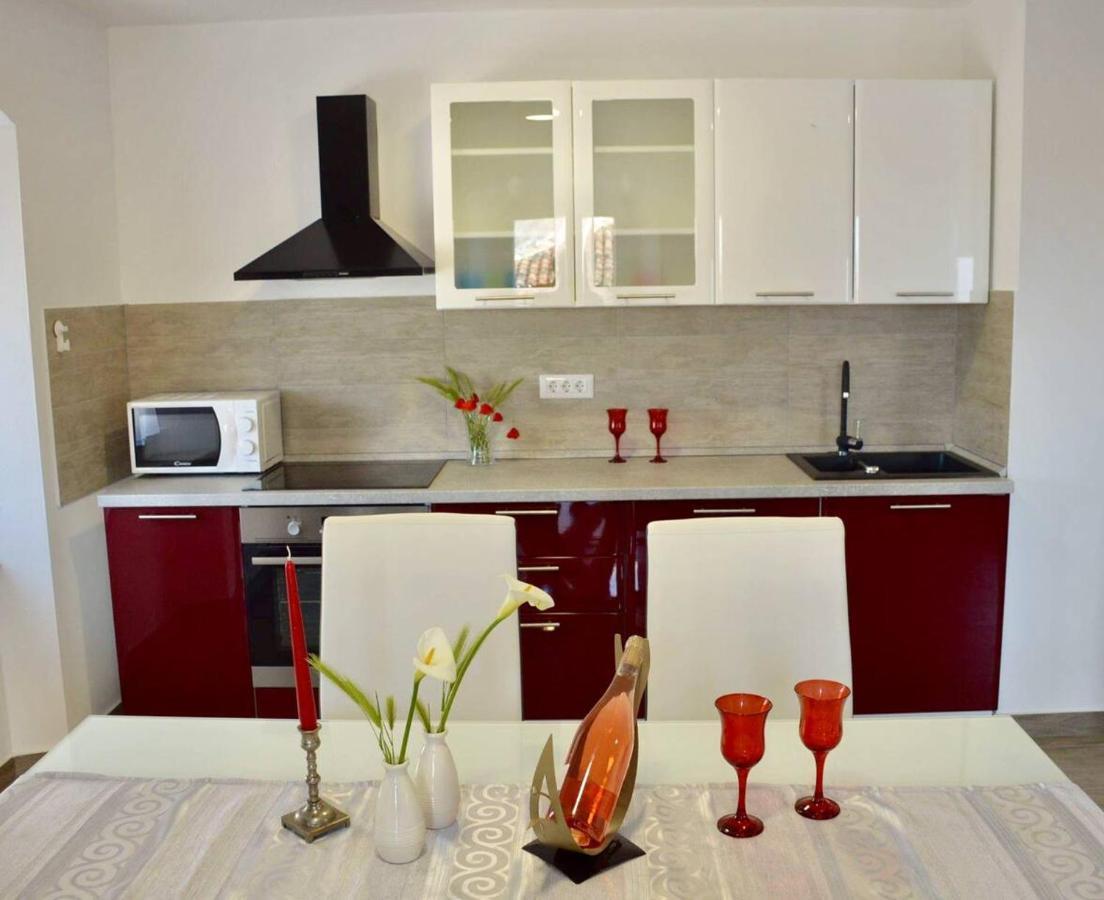 Old Town Apartment Popovic ヴルサル エクステリア 写真